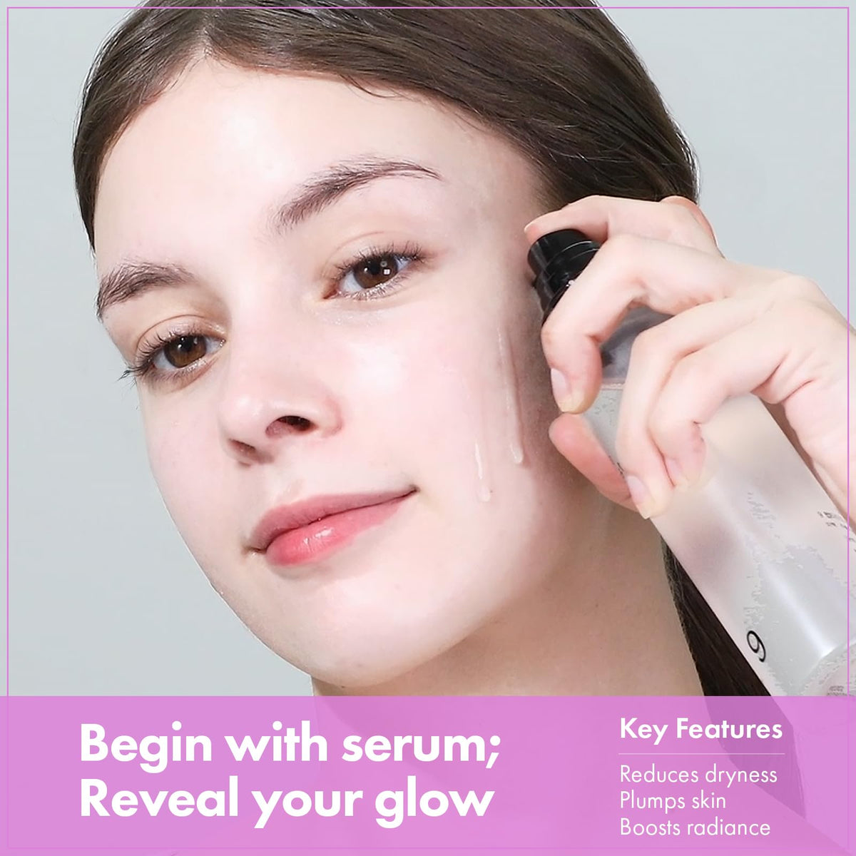 TOSOWOONG serum dispensed on palm highlighting lightweight texture and quick absorption