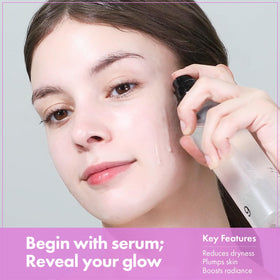 TOSOWOONG serum dispensed on palm highlighting lightweight texture and quick absorption