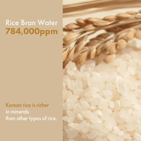 TOSOWOONG label close-up highlighting ingredients and clarity benefit