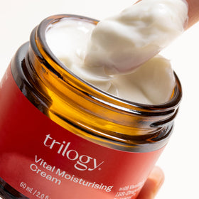 Visual of VanilleActiv2 ingredient highlighting collagen-support benefit for smoother lines