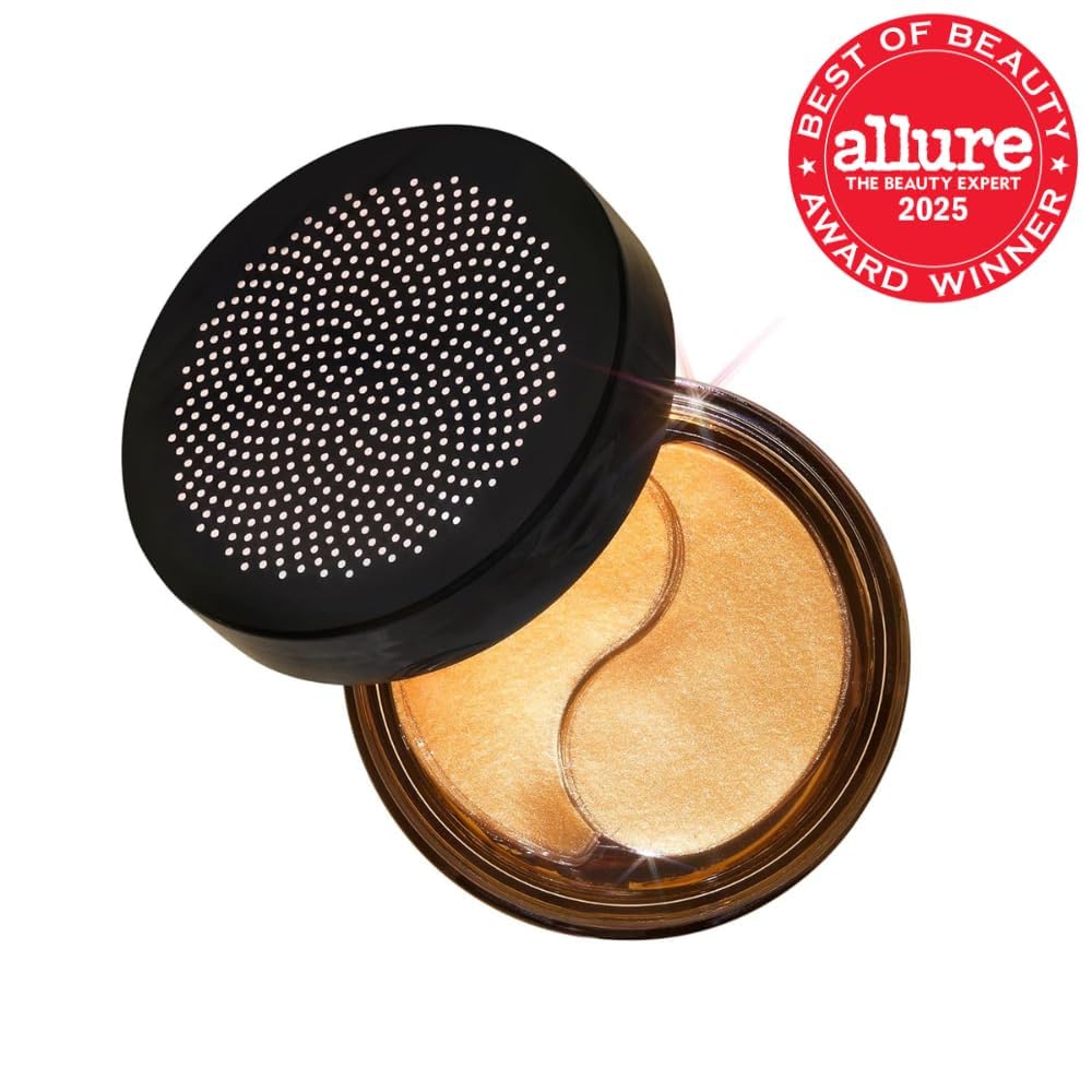 True Botanicals close-up of hydrogel patch texture, highlighting hydration benefit