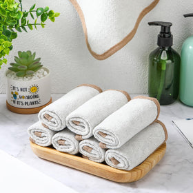 tudomro cloth with abundant lather demonstrating quick-foaming benefit