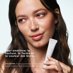 U Beauty texture swirl highlighting clear glossy compound hydration