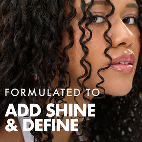 Umberto Giannini curl jelly clear gel texture close-up showing smooth definition