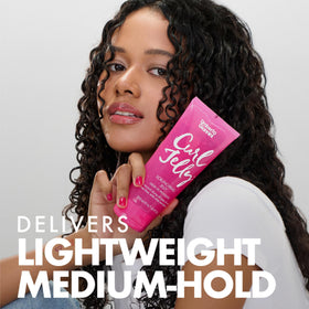 Umberto Giannini gel on hand ready-to-apply for even distribution