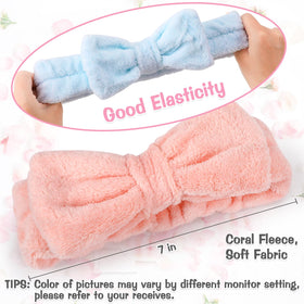 UMIKU headband in use during face washing keeping hair dry and hairline clear