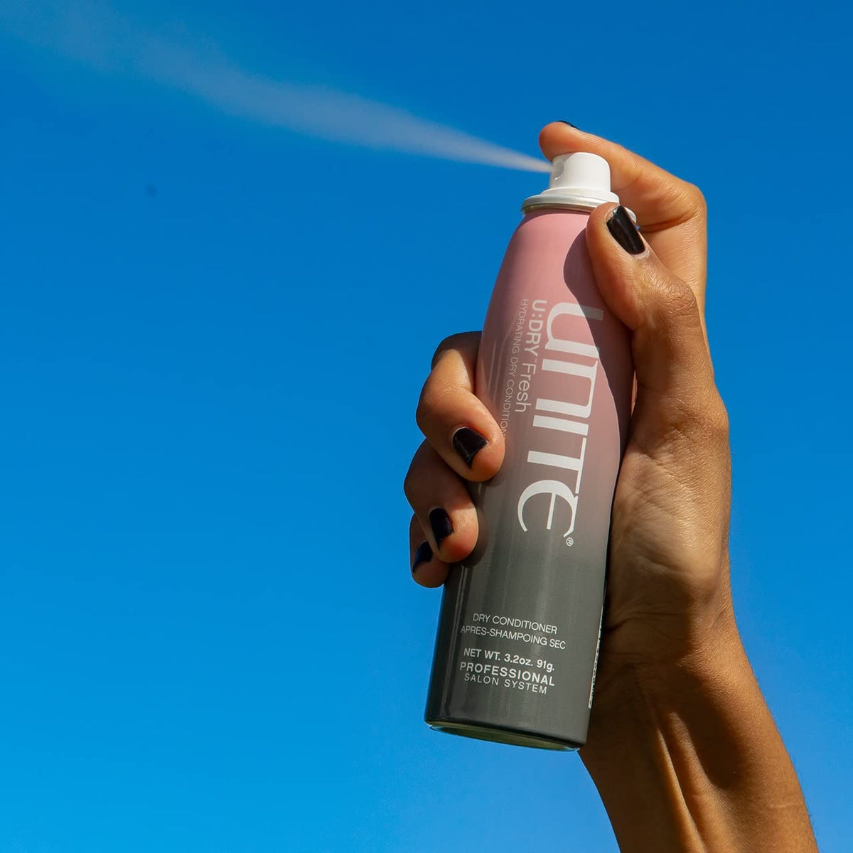 UNITE U:DRY Fresh spray nozzle close-up demonstrating fine mist control