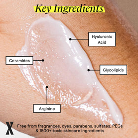 Untoxicated close-up of creamy texture highlighting ceramides and barrier support