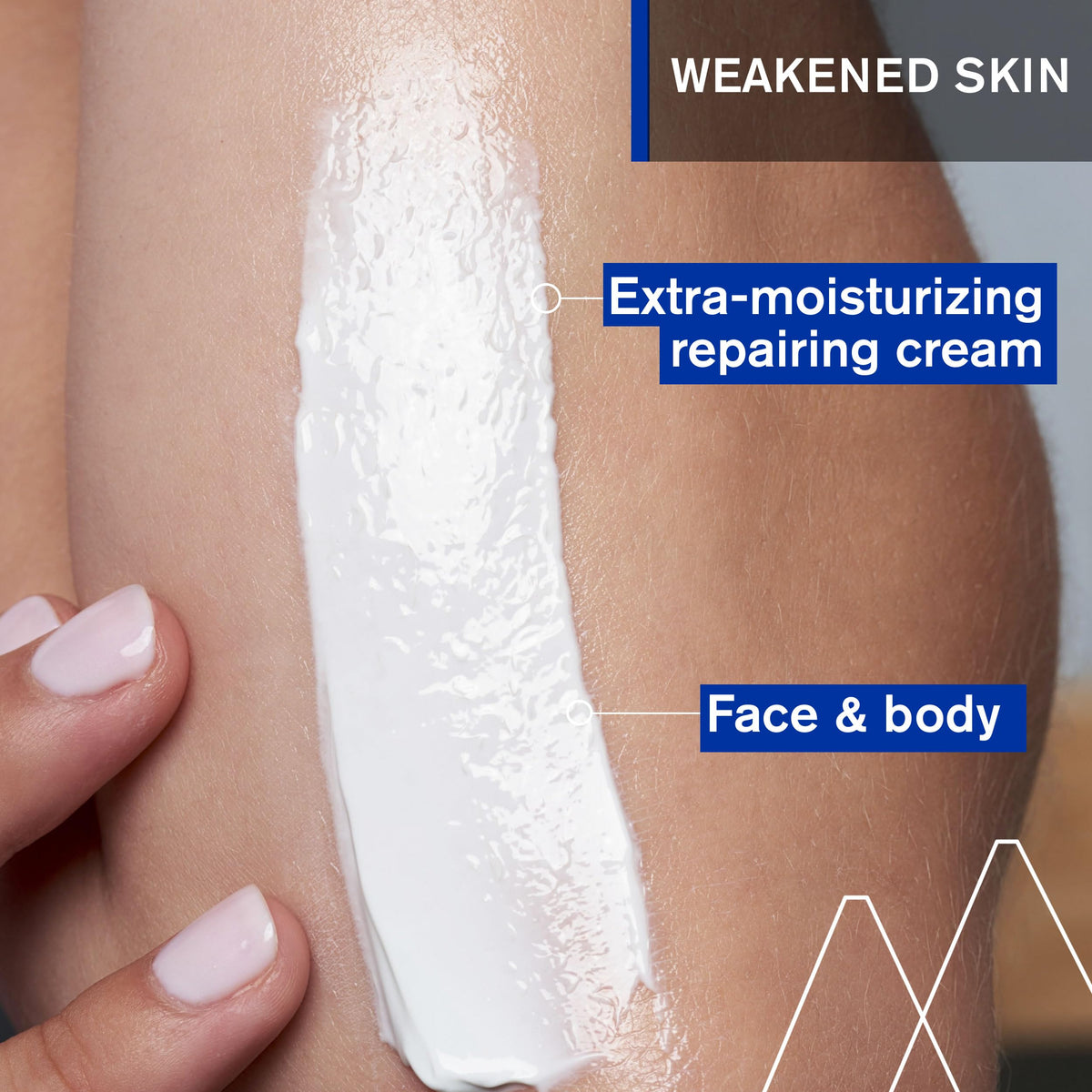 Uriage Bariéderm-CICA open jar showing rich cream texture for hydration