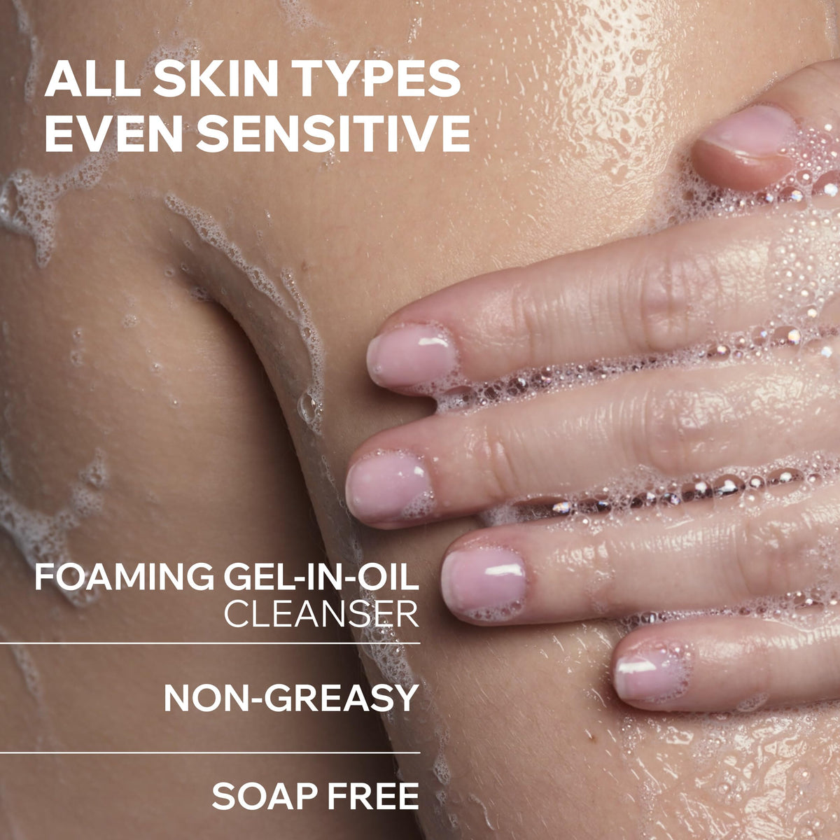 Uriage close-up label highlighting 25% glycerin for hydration