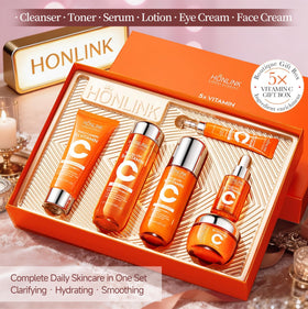 UZTUZT cleanser pump close-up demonstrating gentle lather and quick cleansing benefit
