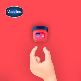 Vaseline applied outdoors demonstrating protection in cold weather