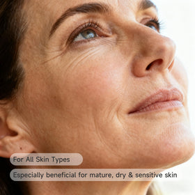 Vectium serum applied on hand demonstrating fast absorption and non-greasy feel