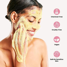 VEECENT foaming texture close-up, rich foam for effective cleansing