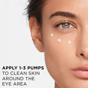 VICHY label detail highlighting hyaluronic acid and mineral water ingredients