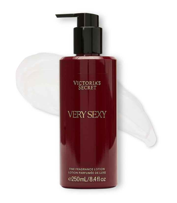 Victoria's Secret front packaging showing bottle and benefit of warm scent