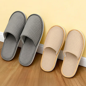 Vipay fleece upper close-up highlighting soft breathable texture for comfort