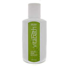 Vitabath front bottle showing Spring Green label and benefit of hydrate