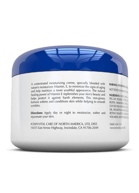 Vital Care creme texture close-up showing creamy consistency for quick absorption