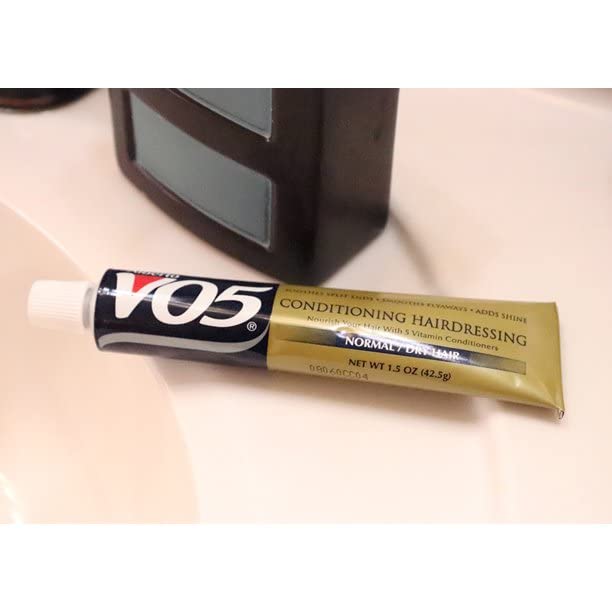 VO5-treated hair looking smooth and shiny after conditioning