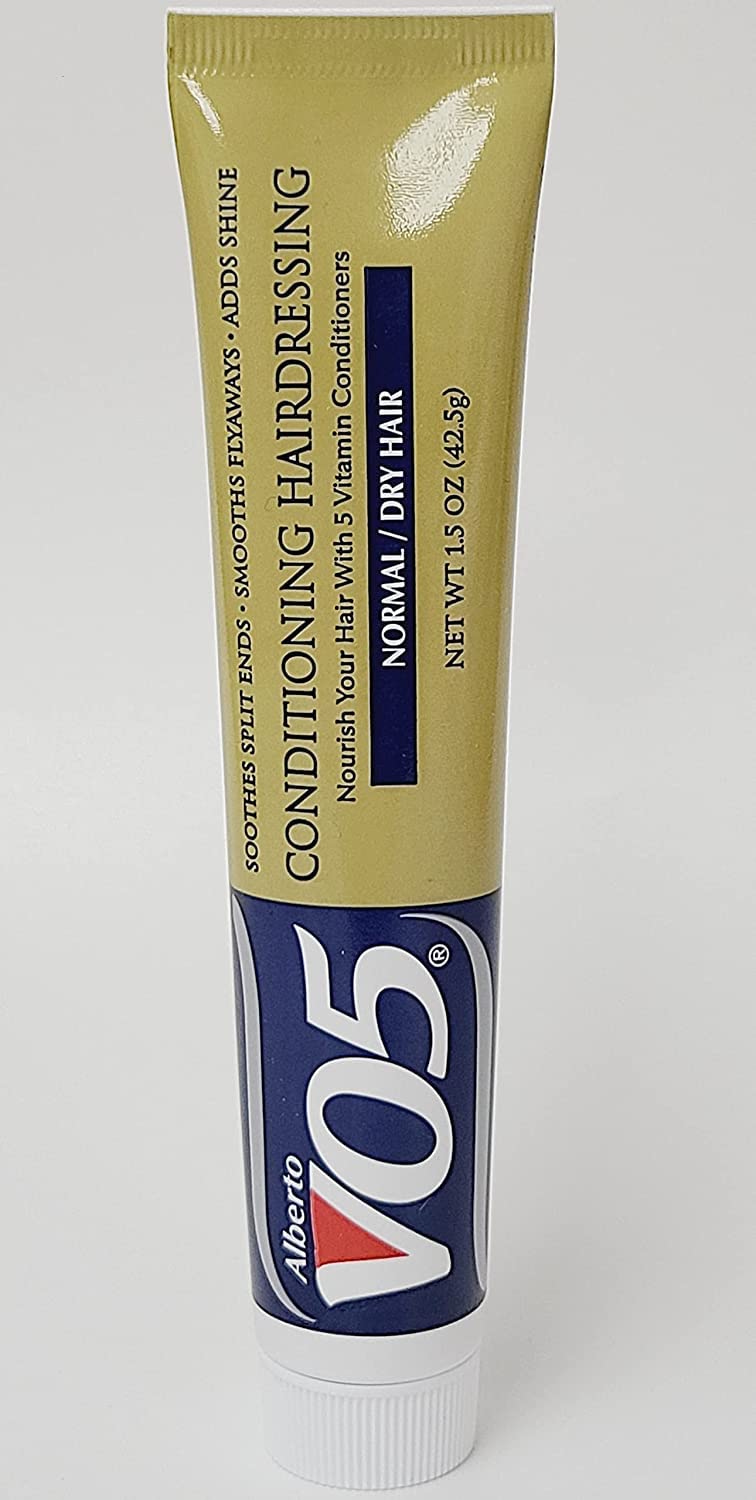 VO5 creamy conditioner texture close-up for smooth application