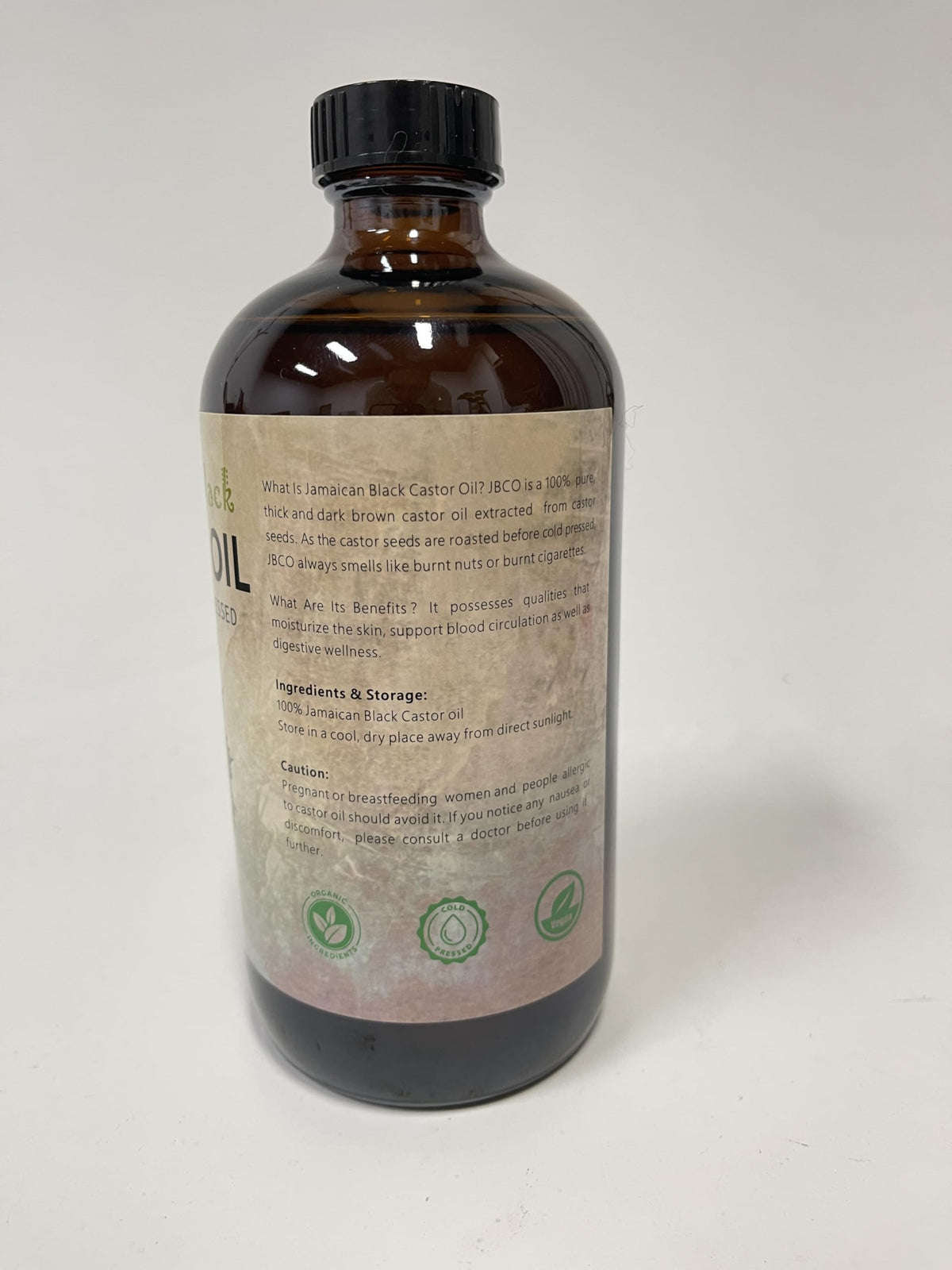 VRJEUGO 16oz size scale next to hand showing generous volume and value