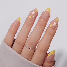 VSALON front packaging showing lemon French tips and floral design, perfect for quick glam