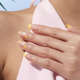 VSALON side profile of short almond nails illustrating natural shape and comfort