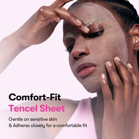 VT COSMETICS mask worn by model in relaxed setting illustrating soothing and plumping effect