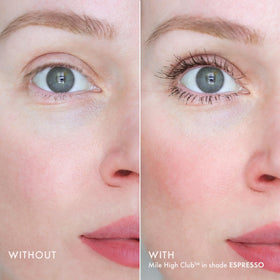 Wander Beauty wand close-up capturing precise bristles for lash separation