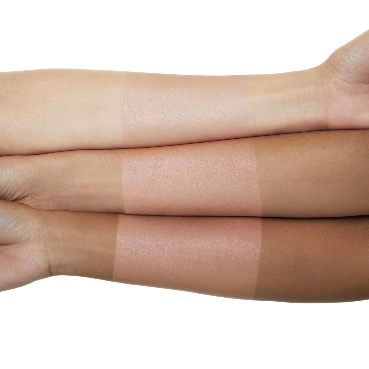 Well People brush applying powder to compact demonstrating smooth application and blur