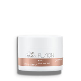 Wella Professionals front packaging showing repair mask and branding for easy identification and trust