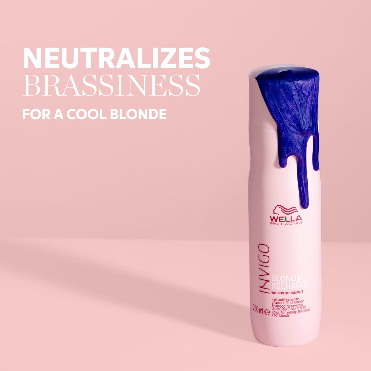 Wella Professionals pump close-up for easy-dispense convenience benefit