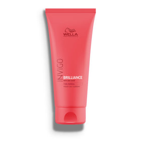 Wella Professionals front packaging showing bottle and label benefit