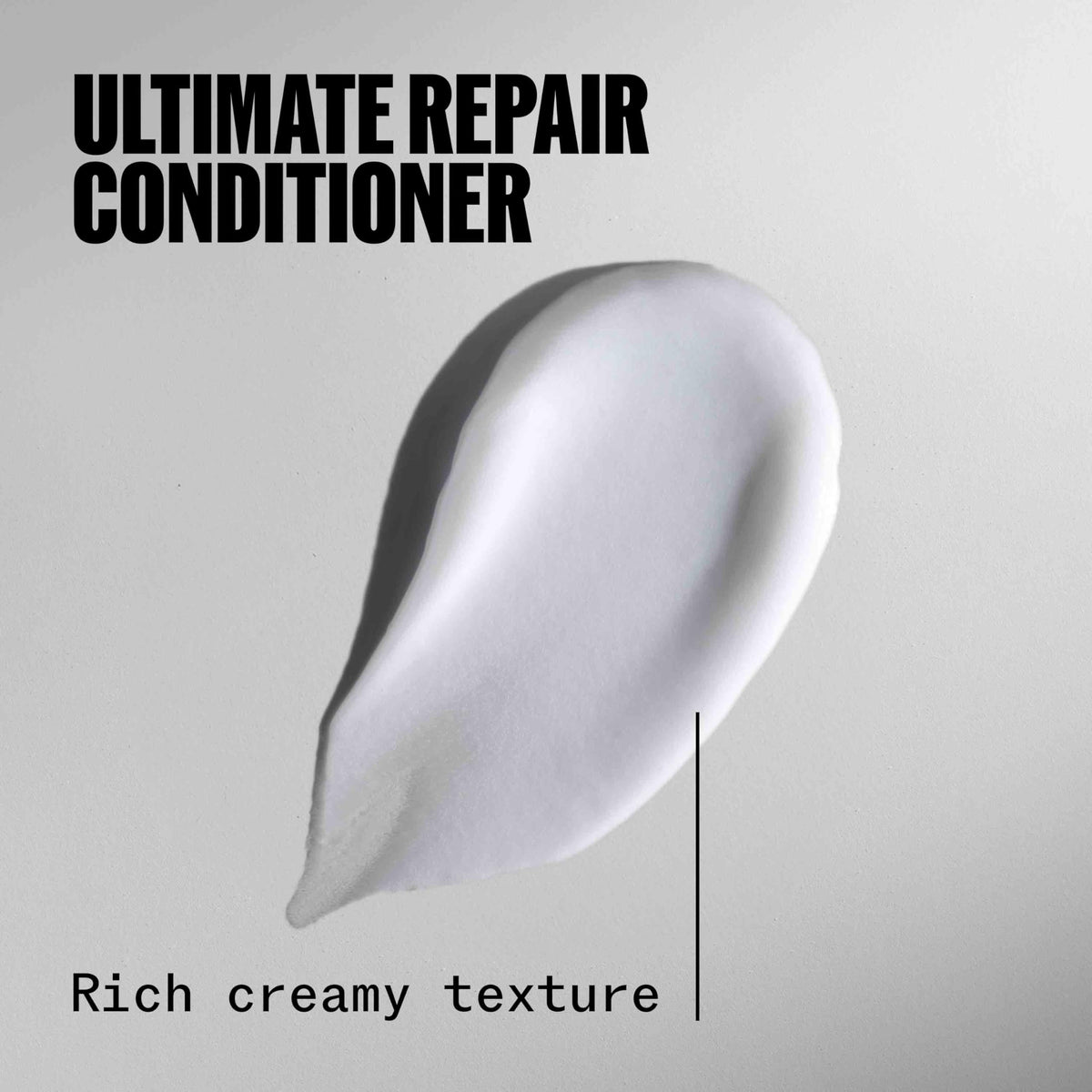 Wella Professionals conditioner pump and cap close-up for easy dispensing benefit