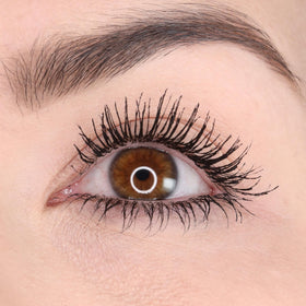 Whats Up Nails open wand detail highlighting applicator and easy grab for precise application