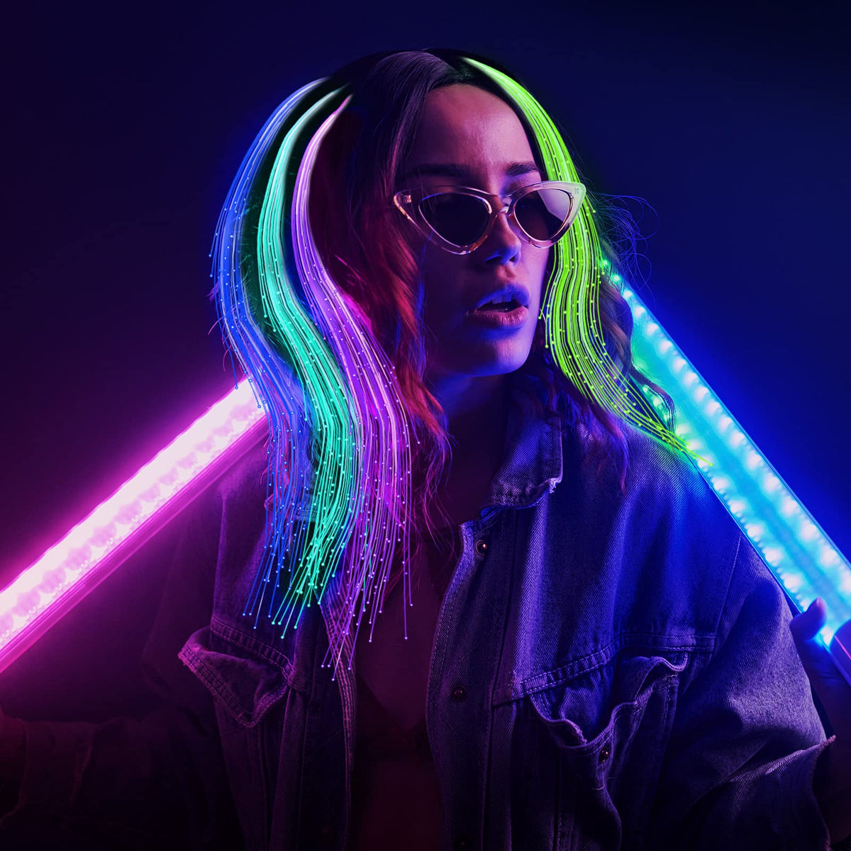 WILLBOND light-up clips attached to a backpack demonstrating wearable accessory versatility