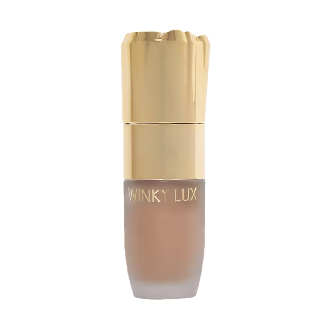 Winky Lux gel-cream texture close-up highlighting blendable, velvety pigment