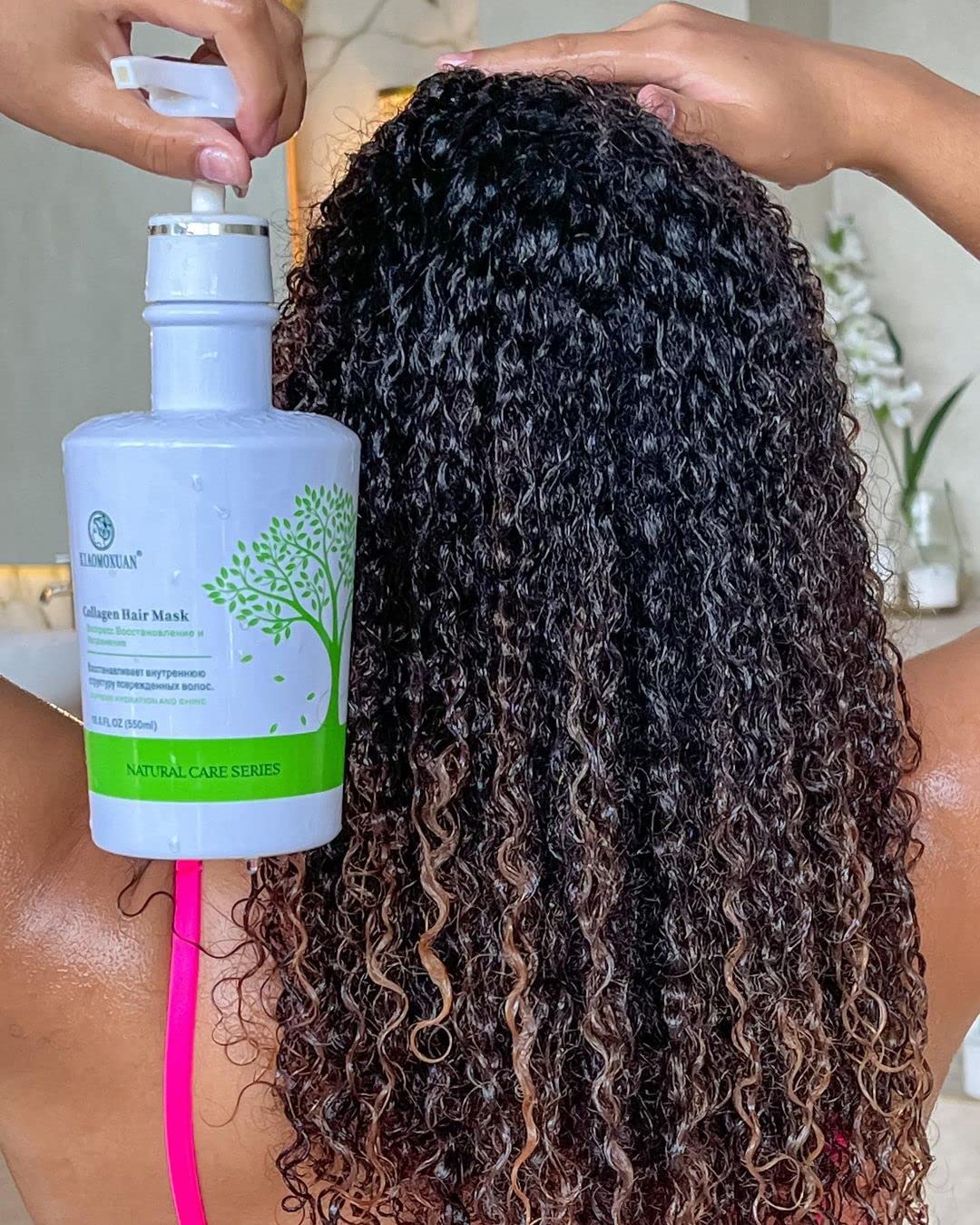 Xiaomoxuan applied to hair strand demonstrating smoothing effect