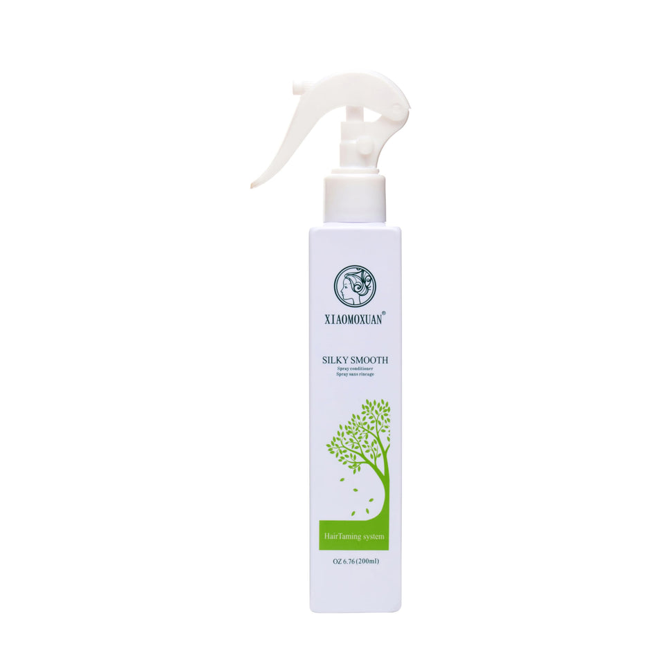 Xiaomoxuan front packaging spray showing bottle design and quick application benefit