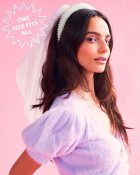 xo, Fetti bride brunch styling displaying band without veil for versatile looks