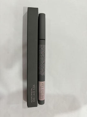 YES.EYE DO size comparison next to pen showing slim profile and easy handling