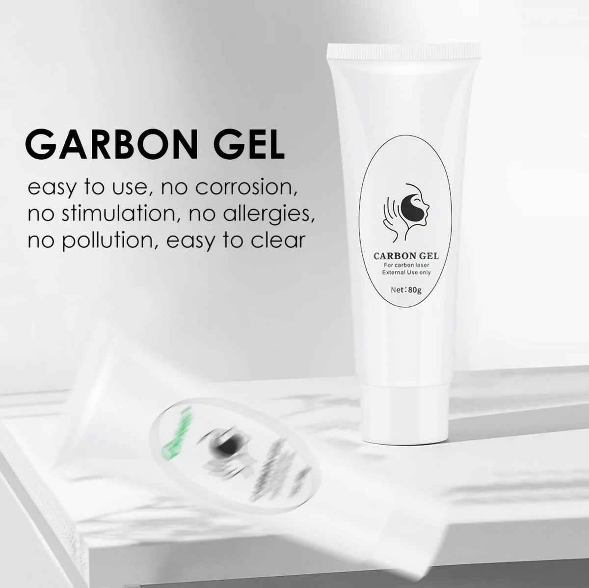 YMEYFAN texture close-up of black gel highlighting smooth spreadability and exfoliant action