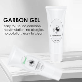 YMEYFAN texture close-up of black gel highlighting smooth spreadability and exfoliant action