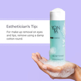 Yonka gel cleanser eye makeup removal demonstration showing gentle removal and comfort