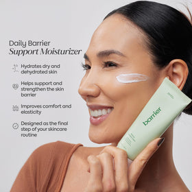 zenttu texture closeup demonstrating creamy lightweight hydration