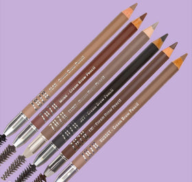 Zuzu Luxe brow being filled for natural-looking definition benefit